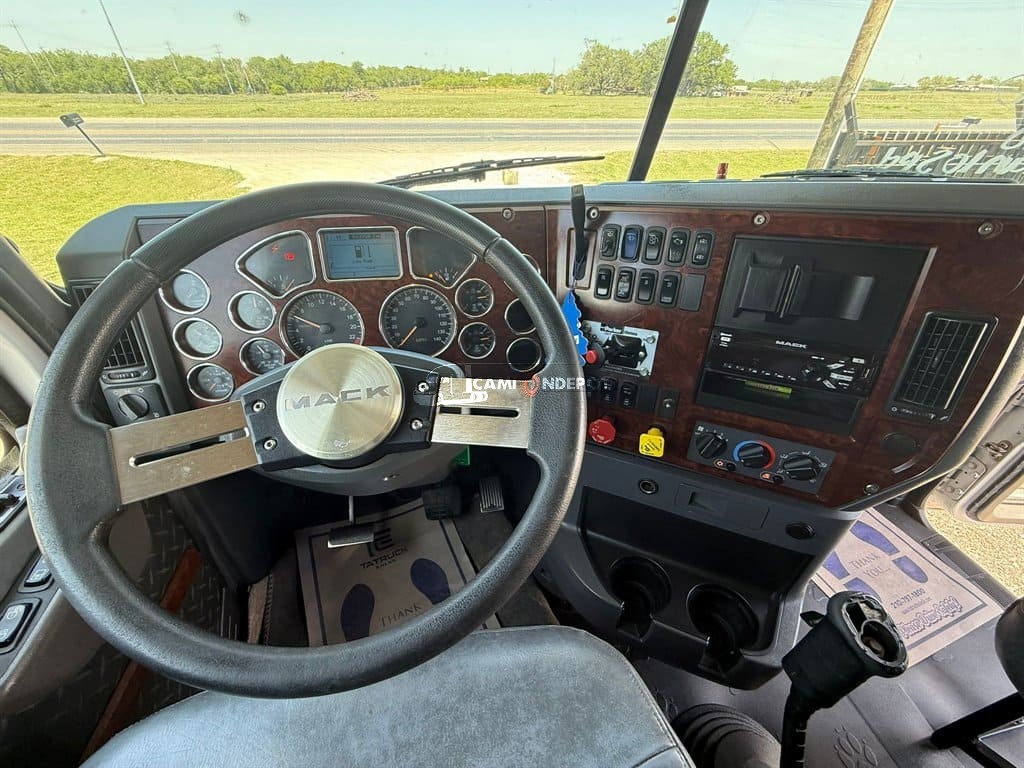 Truck Thumbnail 6