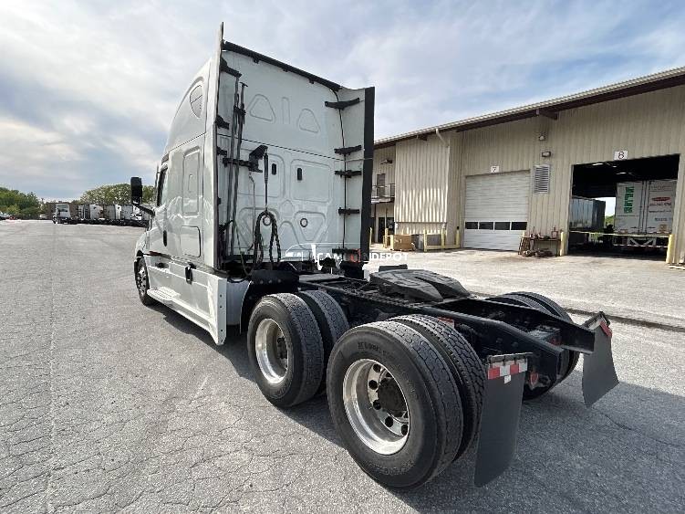 Truck Thumbnail 4