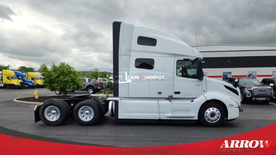 Truck Thumbnail 2