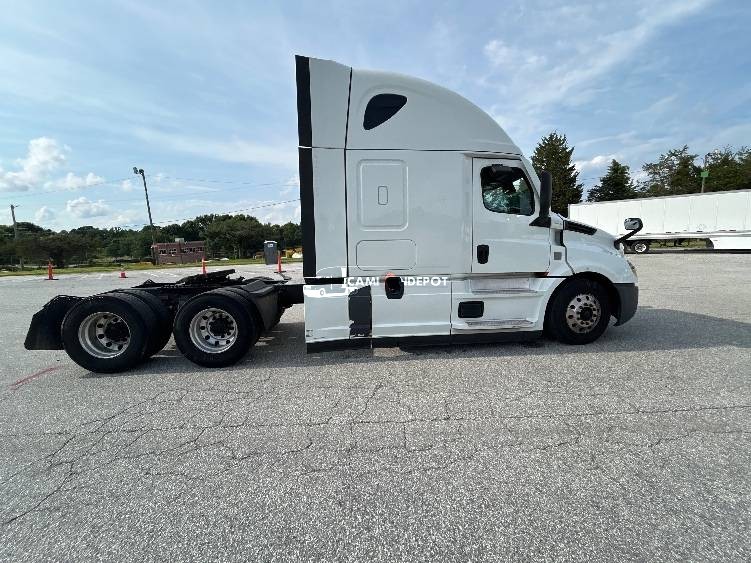 Truck Thumbnail 6
