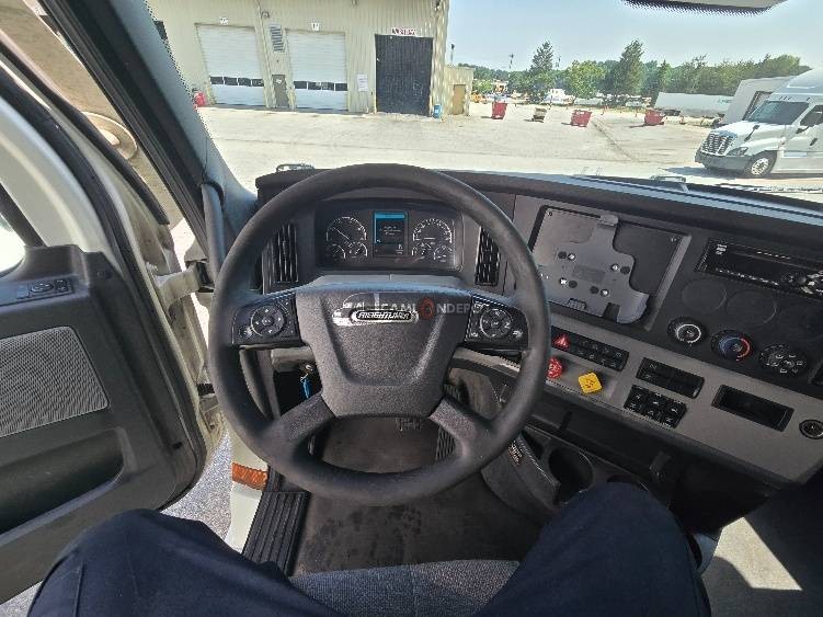 Truck Thumbnail 7