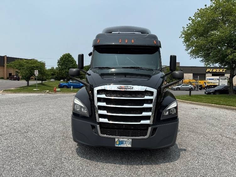 Truck Thumbnail 2