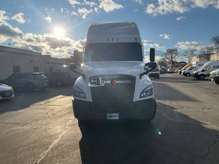 Truck Thumbnail 3