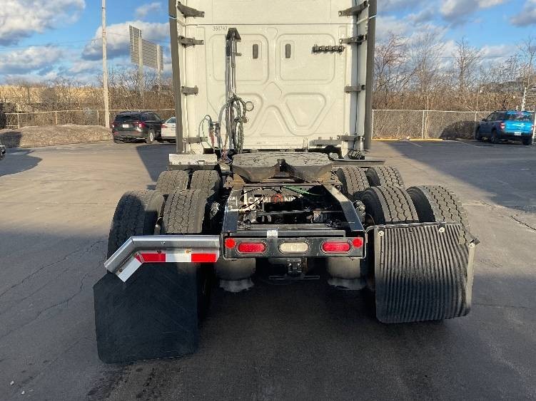 Truck Thumbnail 5