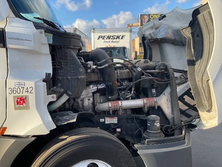 Truck Thumbnail 10