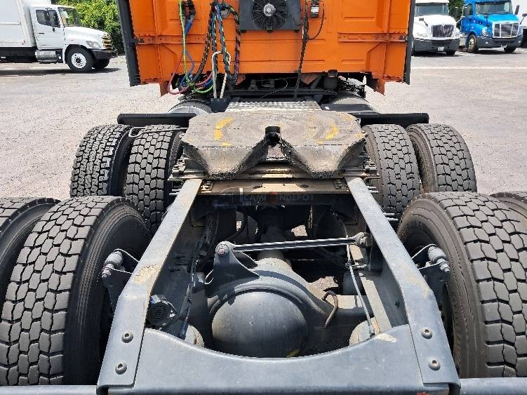 Truck Thumbnail 6