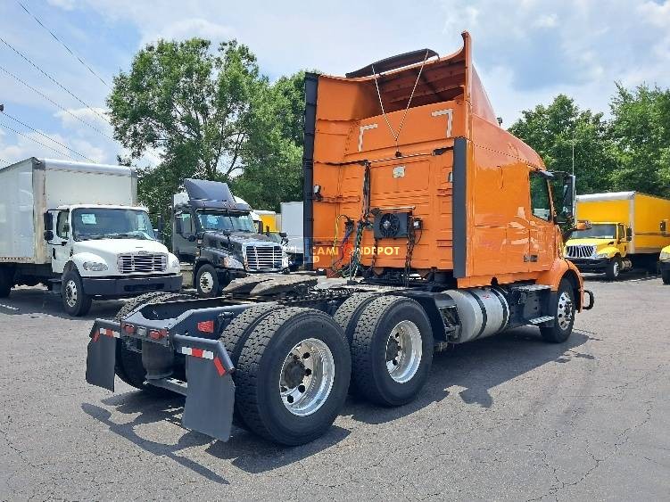 Truck Thumbnail 7