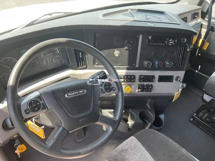 Truck Thumbnail 8