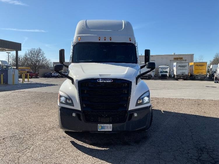 Truck Thumbnail 3