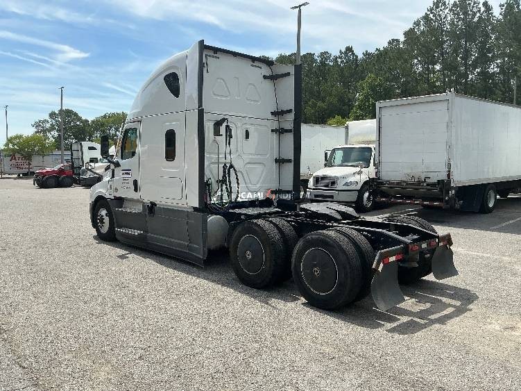 Truck Thumbnail 4
