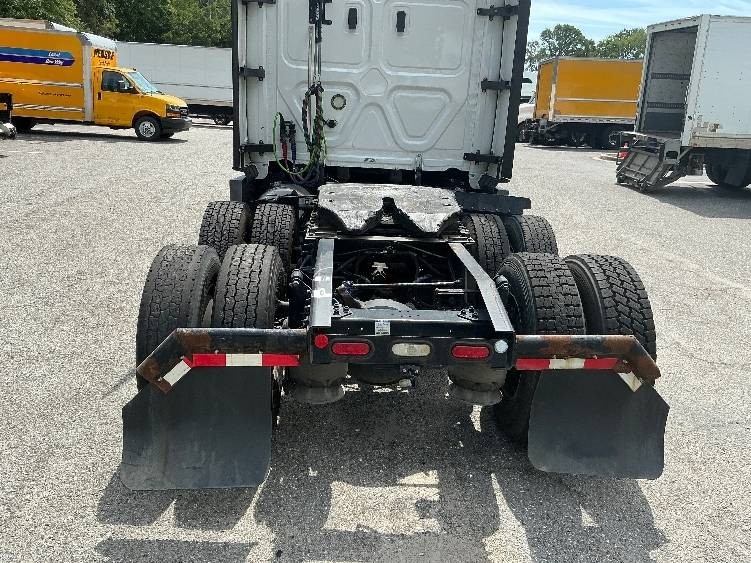 Truck Thumbnail 5