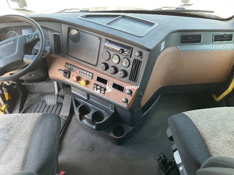 Truck Thumbnail 8