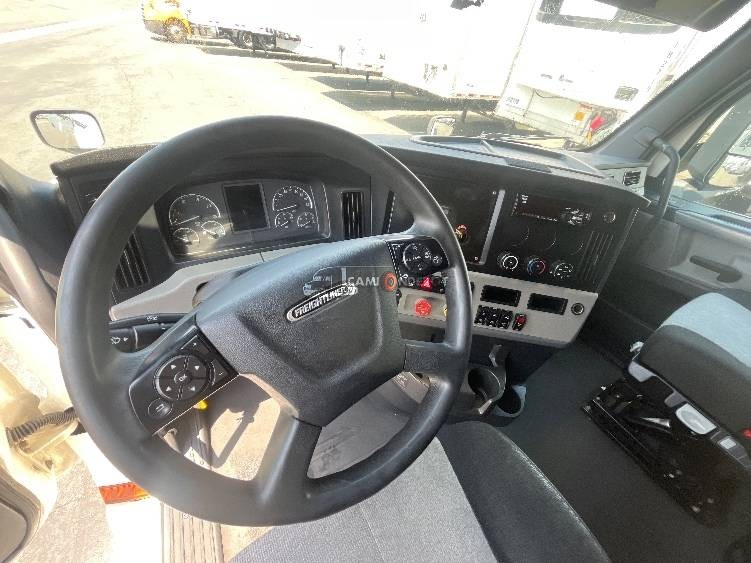 Truck Thumbnail 9