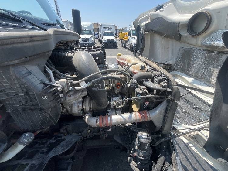 Truck Thumbnail 11