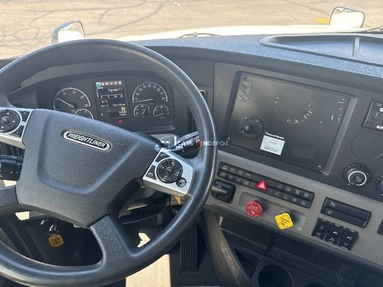 Truck Thumbnail 8