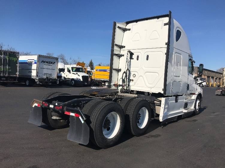 Truck Thumbnail 7