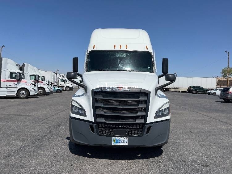 Truck Thumbnail 3
