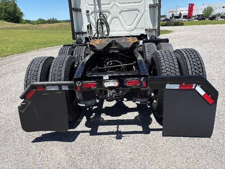 Truck Thumbnail 4