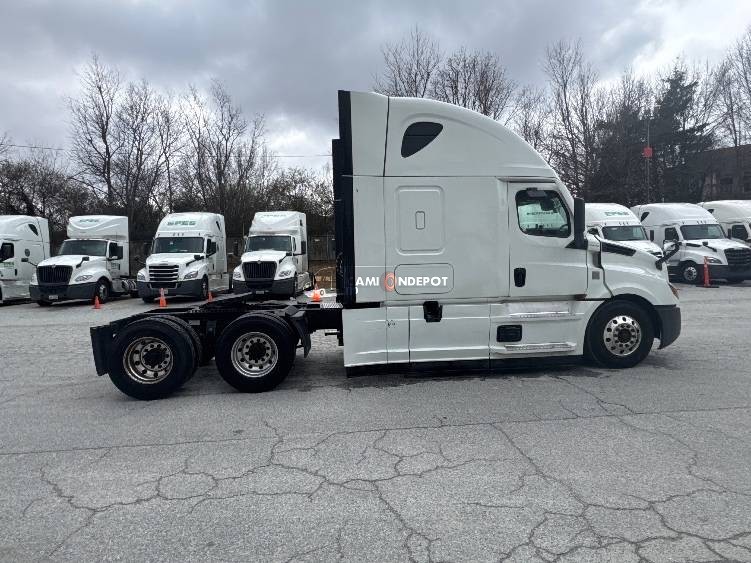 Truck Thumbnail 6