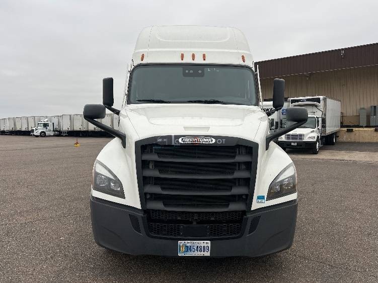 Truck Thumbnail 2