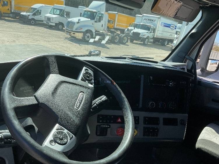 Truck Thumbnail 7