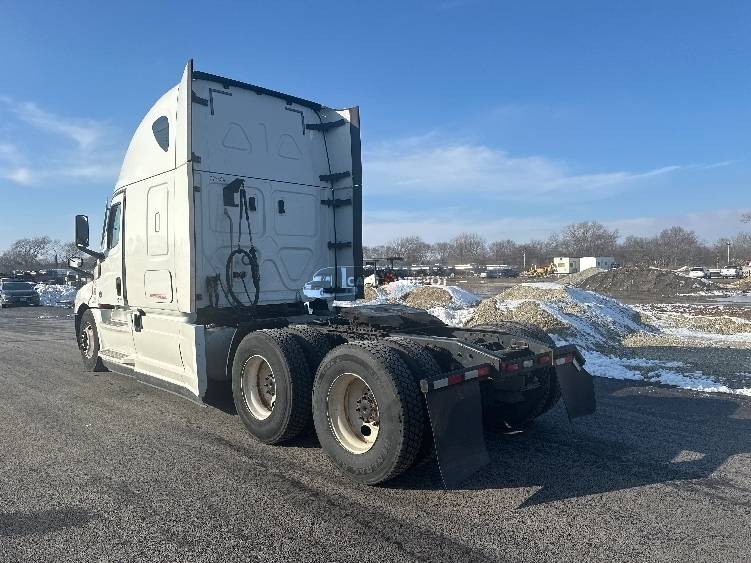 Truck Thumbnail 5
