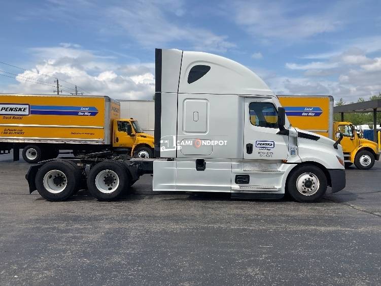 Truck Thumbnail 6