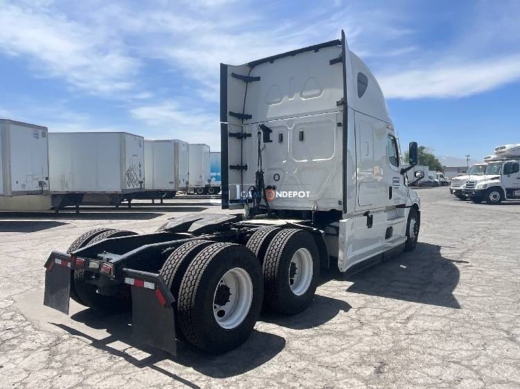 Truck Thumbnail 6