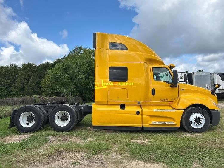 Truck Thumbnail 6