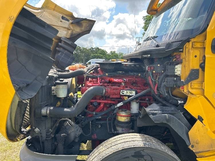Truck Thumbnail 12