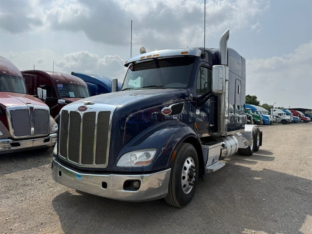 Truck Thumbnail 3