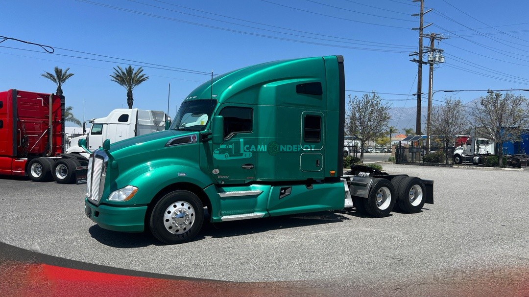 Truck