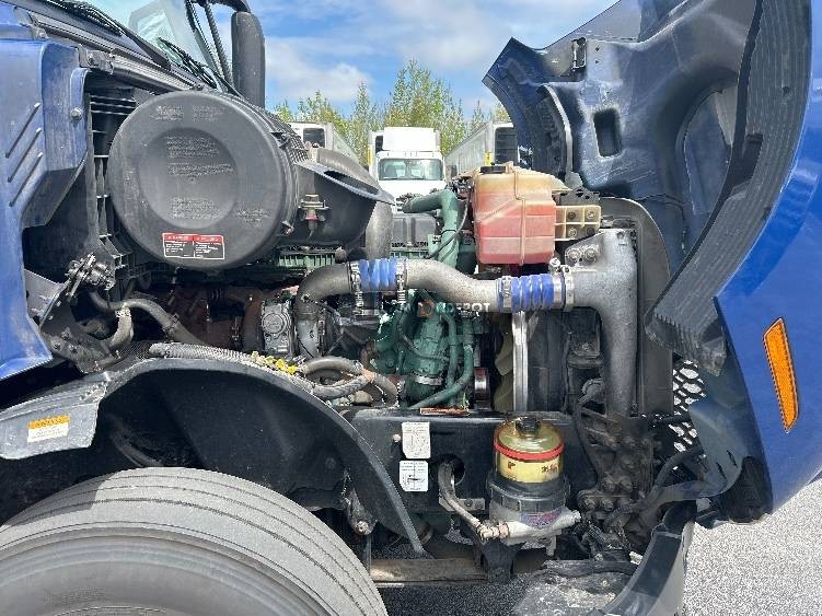 Truck Thumbnail 10