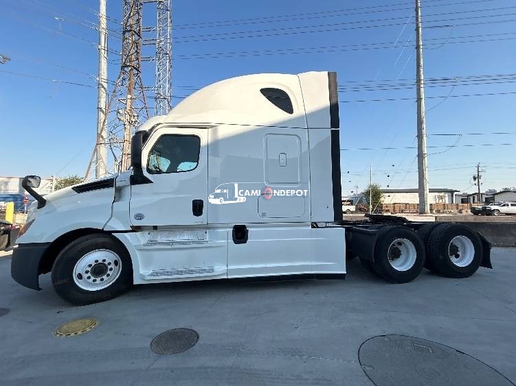 Truck Thumbnail 4