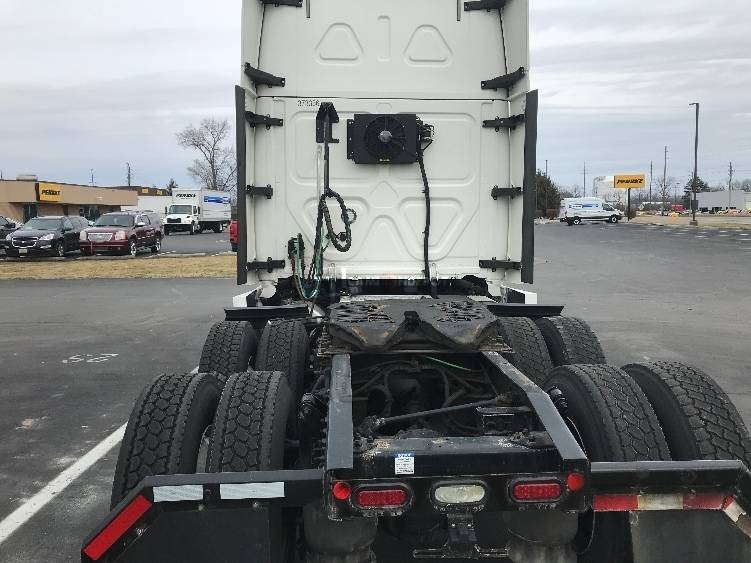 Truck Thumbnail 4