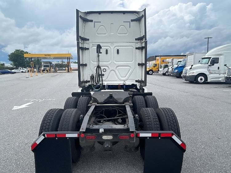 Truck Thumbnail 6