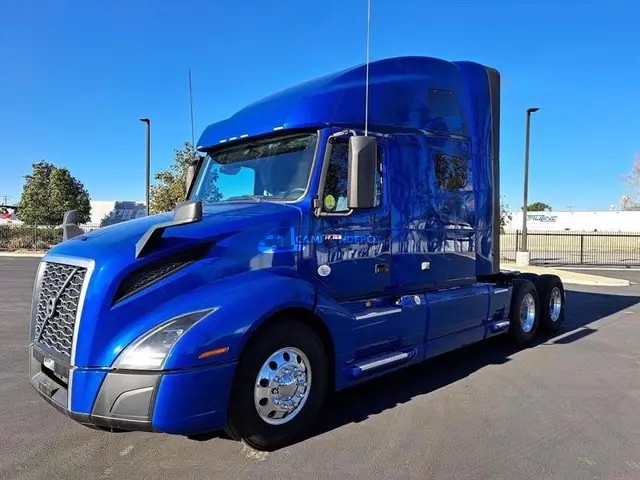 Truck Thumbnail 3