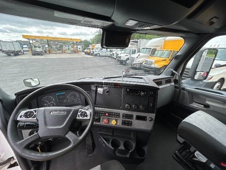 Truck Thumbnail 6