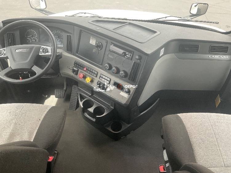 Truck Thumbnail 7