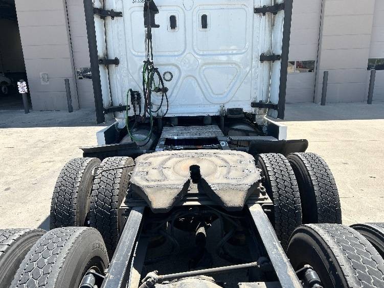 Truck Thumbnail 5