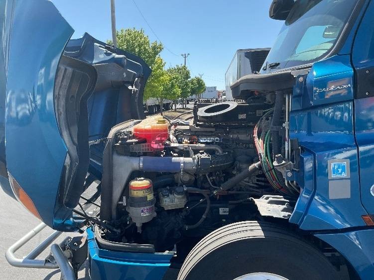 Truck Thumbnail 11