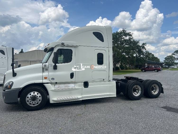 Truck Thumbnail 3