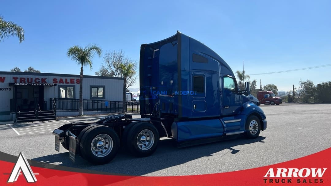 Truck Thumbnail 4