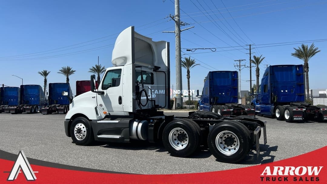 Truck Thumbnail 2