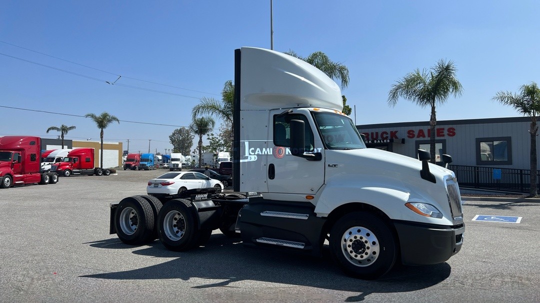 Truck Thumbnail 3