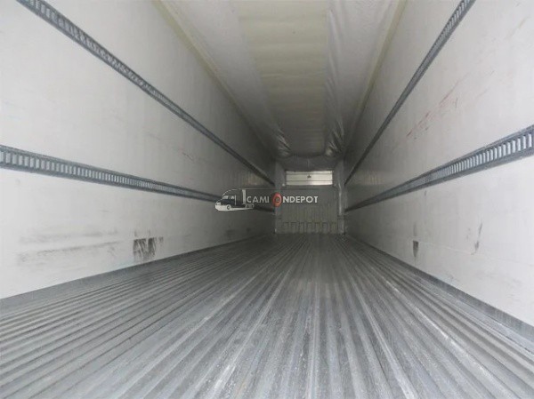 Truck Thumbnail 3