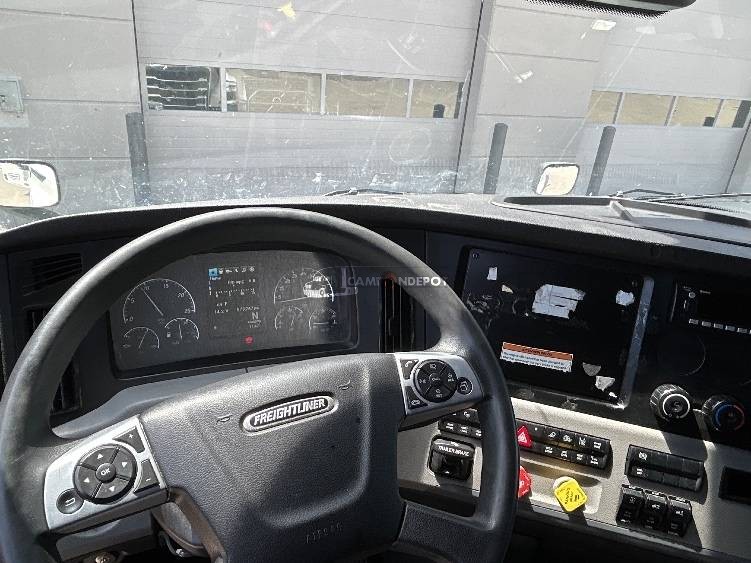 Truck Thumbnail 8
