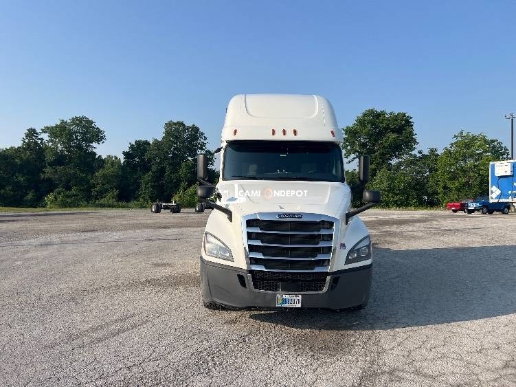 Truck Thumbnail 3