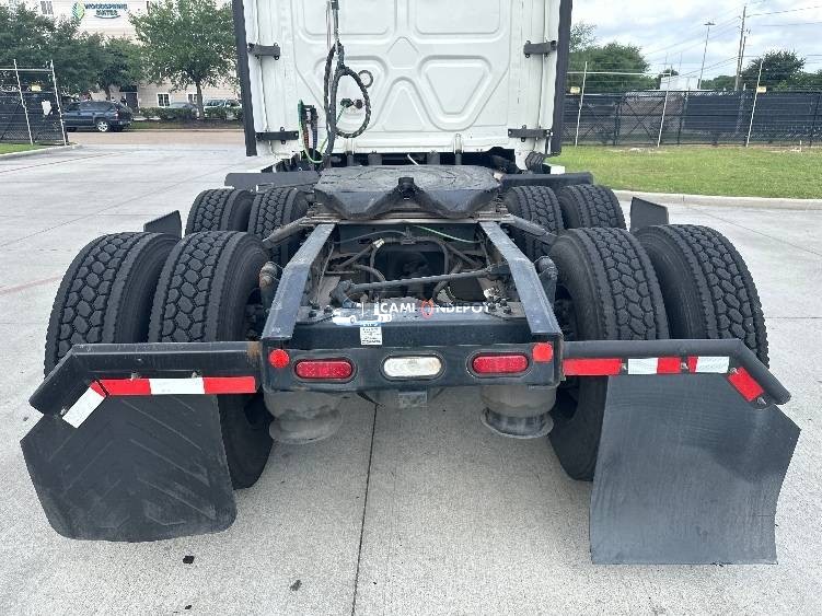 Truck Thumbnail 6