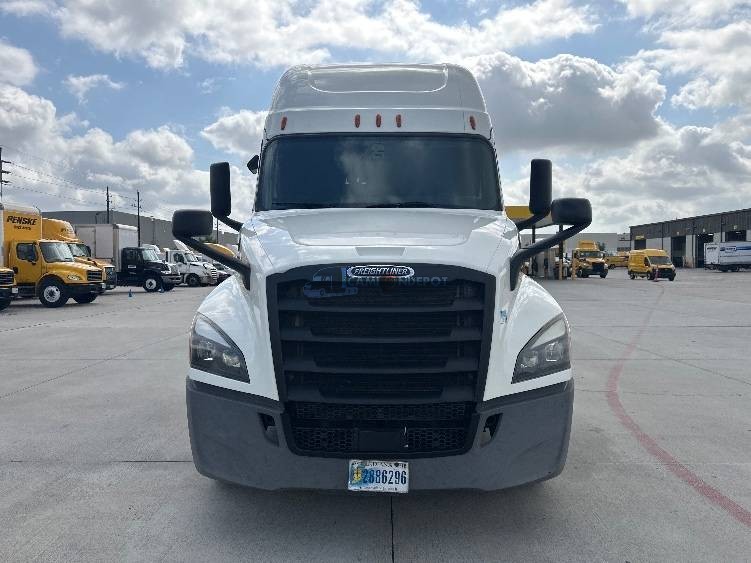 Truck Thumbnail 3